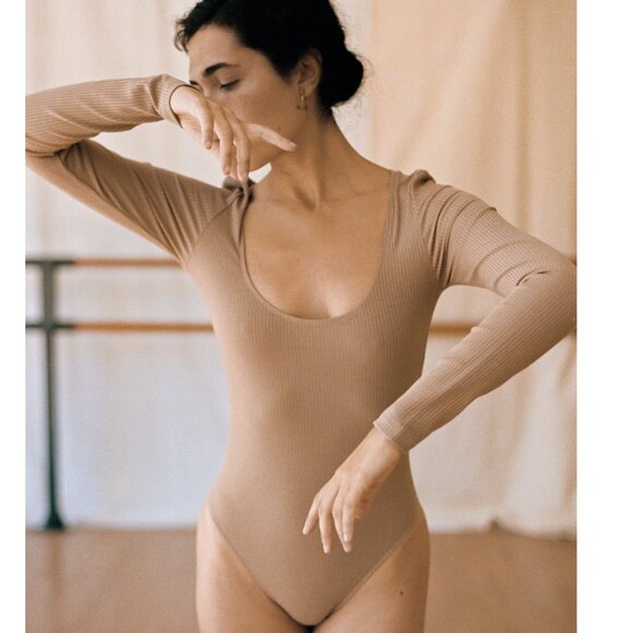 Rosie Bodysuit (Tencel Rib) Chai - Picture 1 of 12
